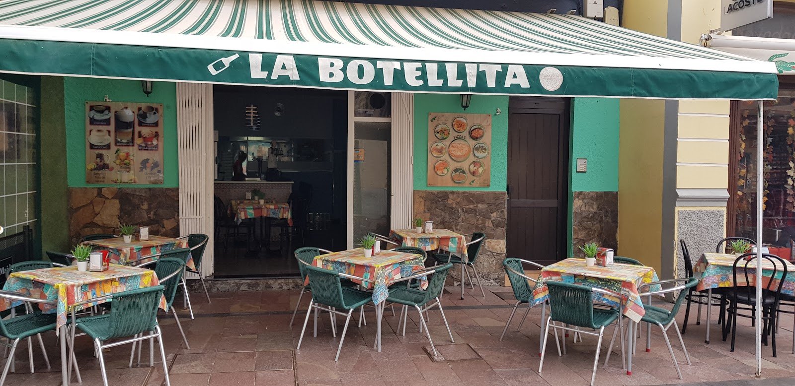 Bar Pizzeria La Botellita,La Gomera
